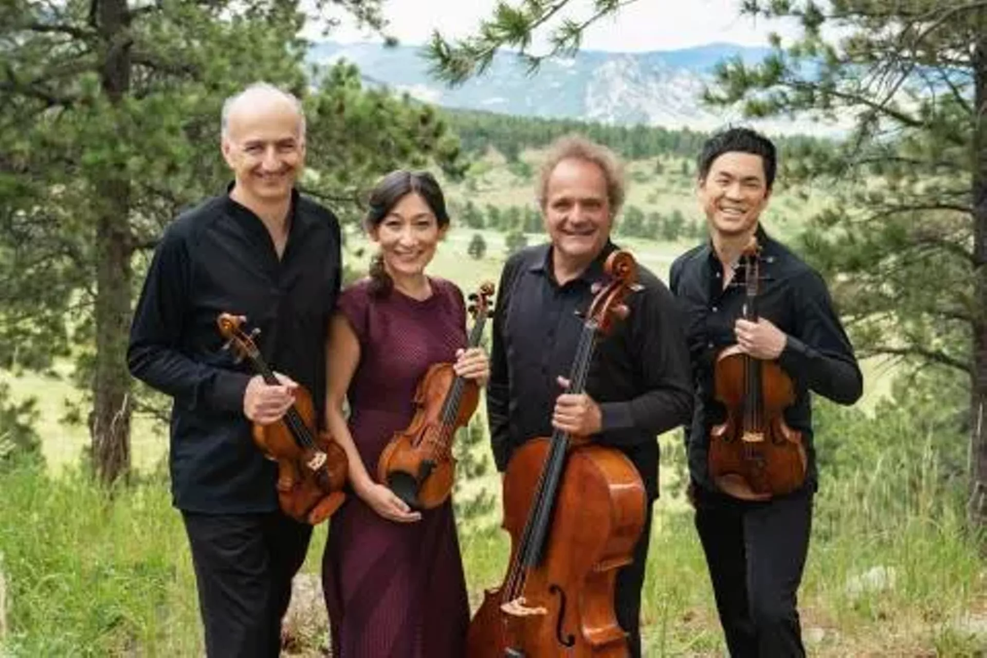 tak__cs_quartet-photo-3-amanda_tipton.webp