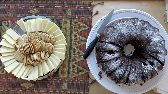 Image: Tea, Cake and Talk at Middlebury's Death Caf&eacute;