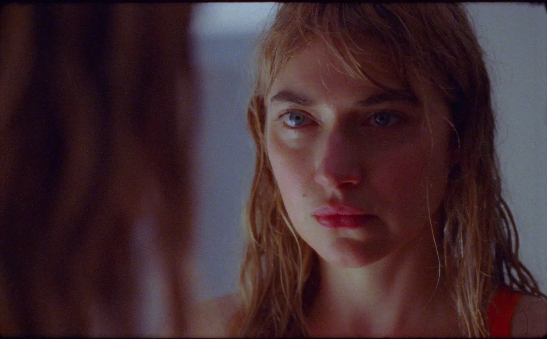 tcow_still01_imogenpoots_1920x1189_photocreditcoreycwaters_copyright_cgcinemainternational_formaprofilms_nevermind_scottfre.webp
