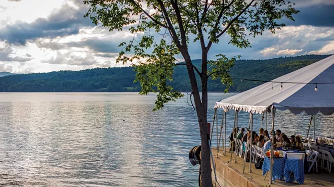 Image: Three Great Vermont Spots to Dine by the Water