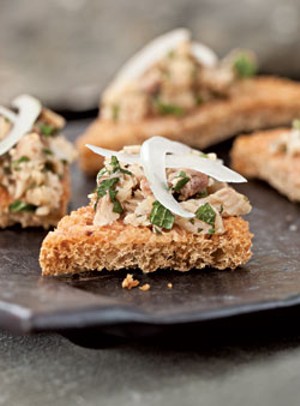 Tomato Toast With Sardines and Mint