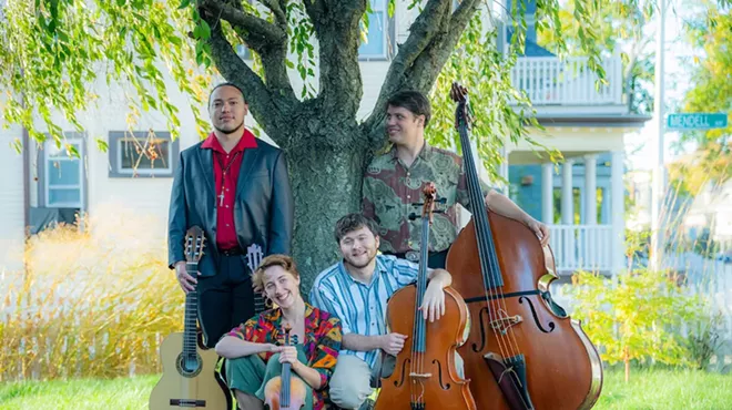 Image: Twilight on the Tavern Lawn: Acoustic Nomads