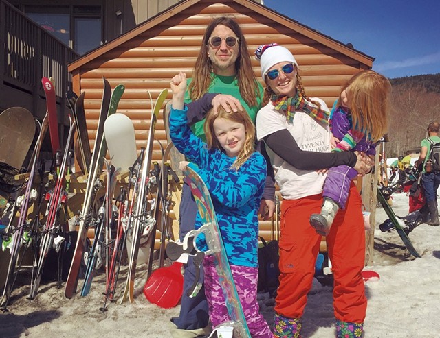 The family on the slopes - OLSEN/GUSTAFSON