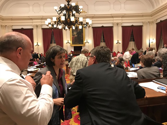 House Speaker Mitzi Johnson confers with Republican leader Don Turner. - TAYLOR DOBBS