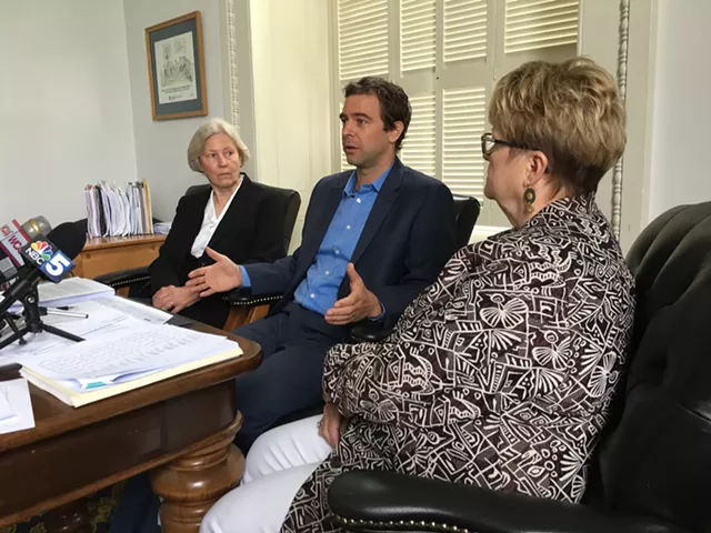 Walters: Governor and Legislature Still at Odds Over Taxes