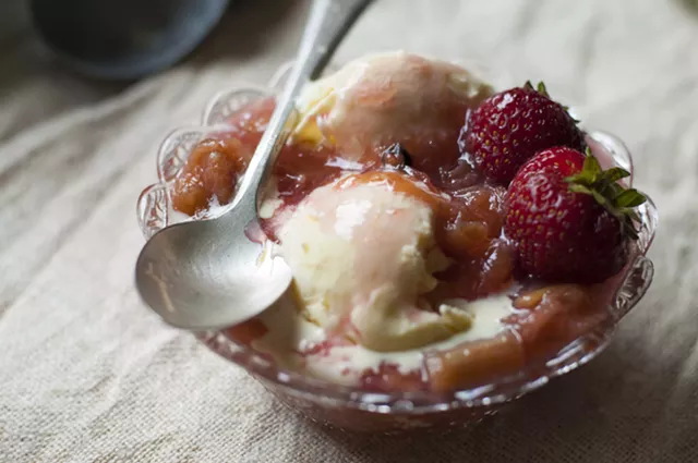 Farmers Market Kitchen: Spiced Rhubarb Compote