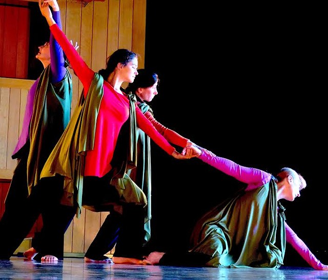 Dancers rehearse Sarabande - COURTESY OF PEG BRIGHTMAN