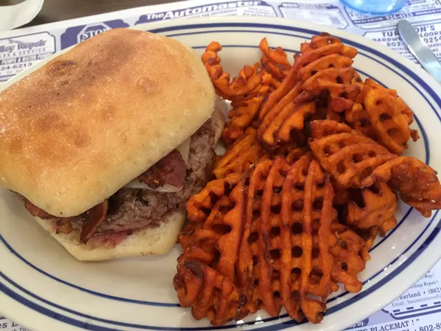 Alice Eats: Erica's American Diner
