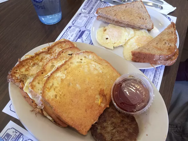 Alice Eats: Erica's American Diner