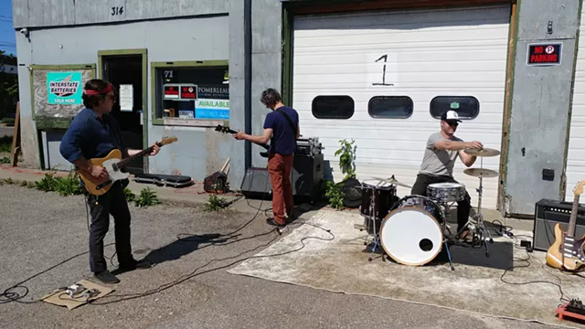 Barbacoa Play Pop-Up Concert in Burlington's Old North End
