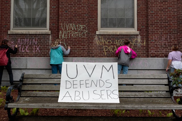 Student demonstrators leave messages on UVM's Waterman Building - COLIN FLANDERS ©️ SEVEN DAYS