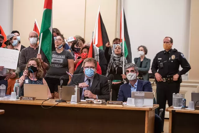 At Heated Meeting, Burlington City Council Withdraws BDS Resolution (4)