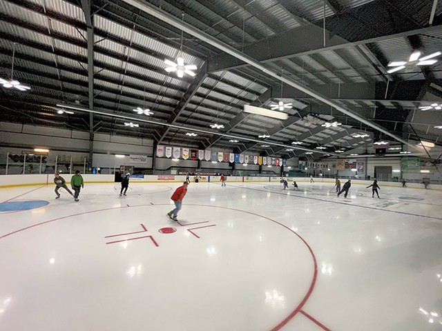 9 Best Indoor Ice-Skating Rinks in Florida to Consider
