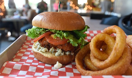 Buffalo chicken sandwich with onion rings - JEB WALLACE-BRODEUR