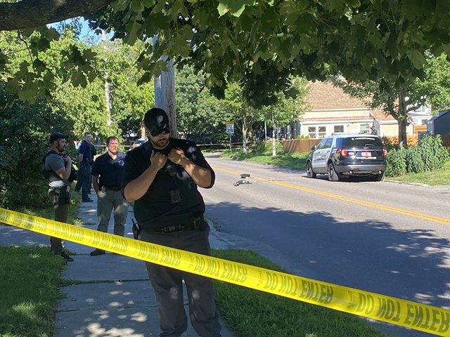 Acting Police Chief Jon Murad and other department staff on Manhattan Drive - MATTHEW ROY ©️ SEVEN DAYS