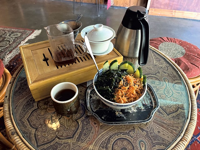 Bird's Nest Pu'er tea and a savory rice bowl at Dobr&aacute; Tea - JORDAN BARRY ©️ SEVEN DAYS