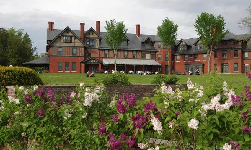 Best lodging (inn)
