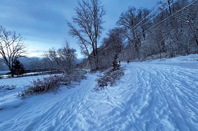 The snowy bike path in Burlington - PAULA ROUTLY ©️ SEVEN DAYS
