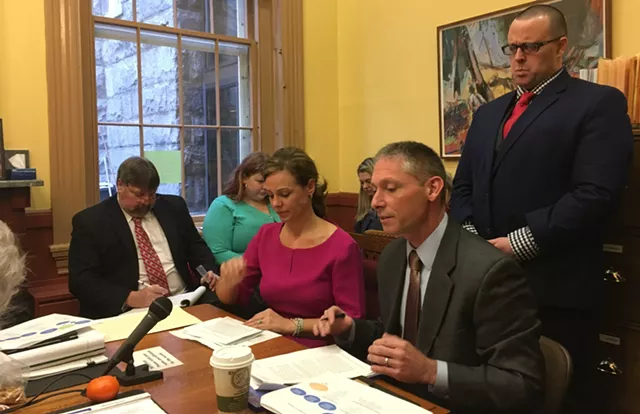 Senate Panel Nixes Scott's Labor-Commerce Merger Plan