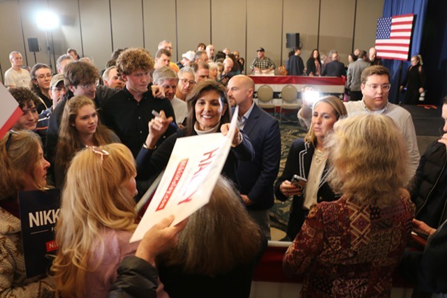 Haley hung behind to autograph signs and be photographed with supporters. - KEVIN MCCALLUM ©️ SEVEN DAYS