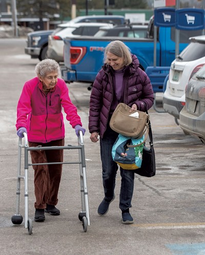 Eleanor Ahlers of Hyde Park going grocery shopping with the help of Joan Greene of Lamoille Neighbors - JEB WALLACE-BRODEUR