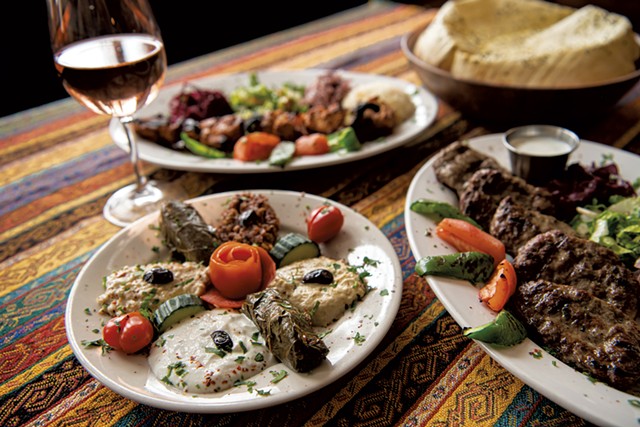 İstanbul Kebap Evi'nin Yemek Tabağı Burlington Diners'ı Türkiye'ye Götürüyor |  Bir tabak |  Yedi gün