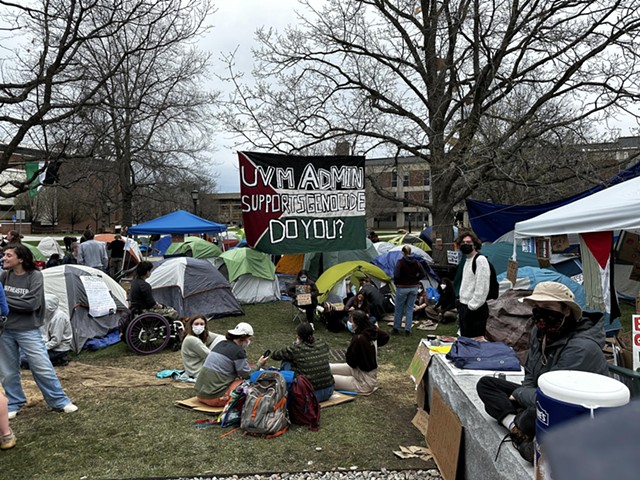 The encampment - COLIN FLANDERS ©️ SEVEN DAYS