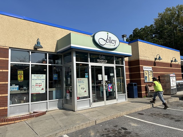 The Jolley store on Shelburne Road, South Burlington - MATTHEW ROY ©️ SEVEN DAYS