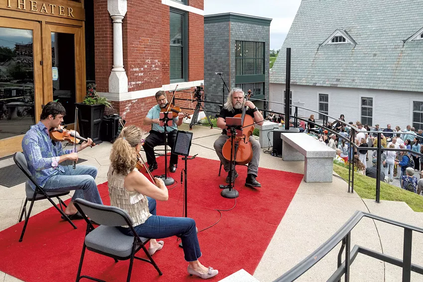 Best performing arts venue