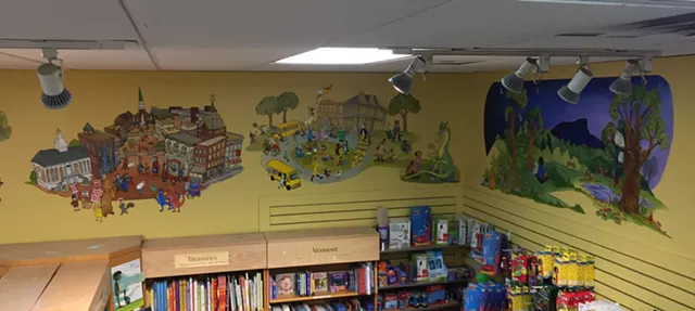Phoenix Books Burlington Unveils Kid-Friendly Mural