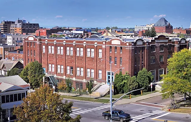Burlingtonians Speak Out to Save Memorial Auditorium