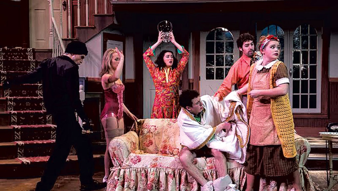 Theater Review Noises Off!, UVM Department of Theatre Theater Seven Days Vermonts Independent Voice pic