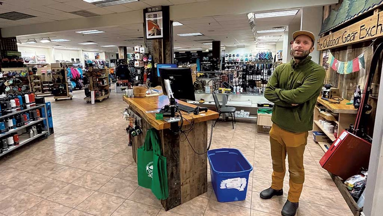 What's cooking at Hannaford? Food prepared to lure shoppers