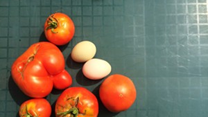 Tomatoes and eggs