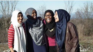 Muslim Girls Making Change [SIV471]