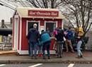 A Middlebury Hut Serves Up Hot Cocoa — for 25 Cents — to Holiday Shoppers