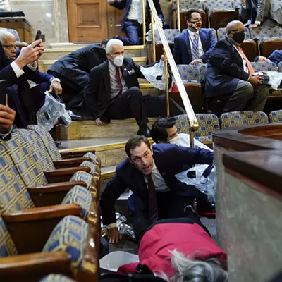 Image: Vermont Senate Joins House in Call for Trump's Ouster