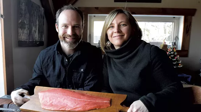Image: Vermonter Lynn Steyaart Supplies Local 'CSF' With Alaskan Salmon
